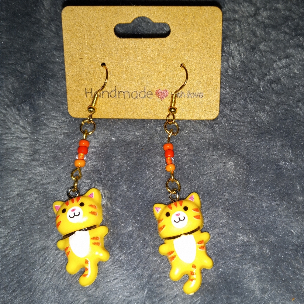 Kitty earrings
